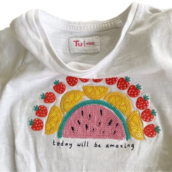 “Today Will Be Amazing” spring outfit - Picture 2 of 4